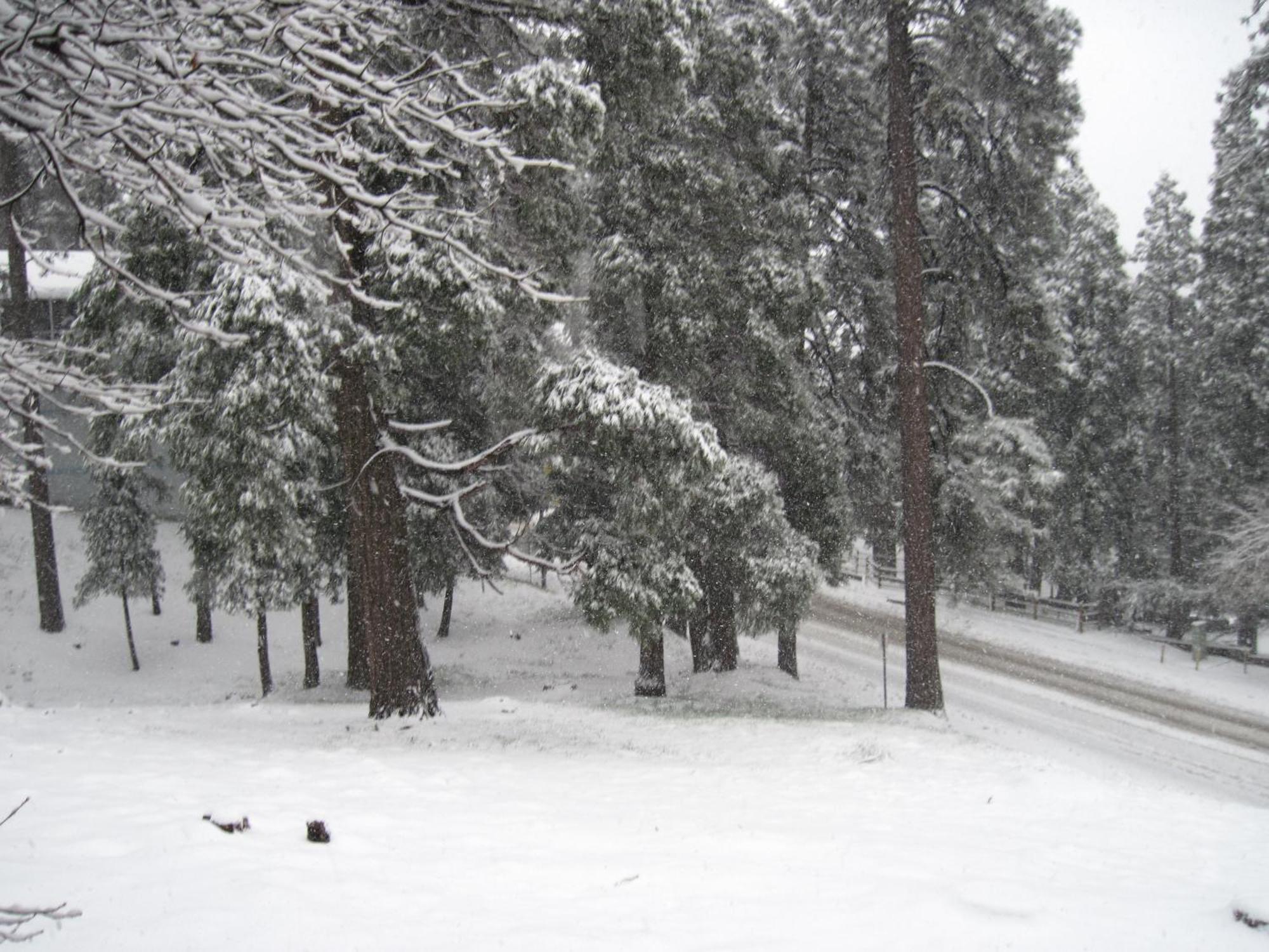 The North Shore Inn Crestline Luaran gambar